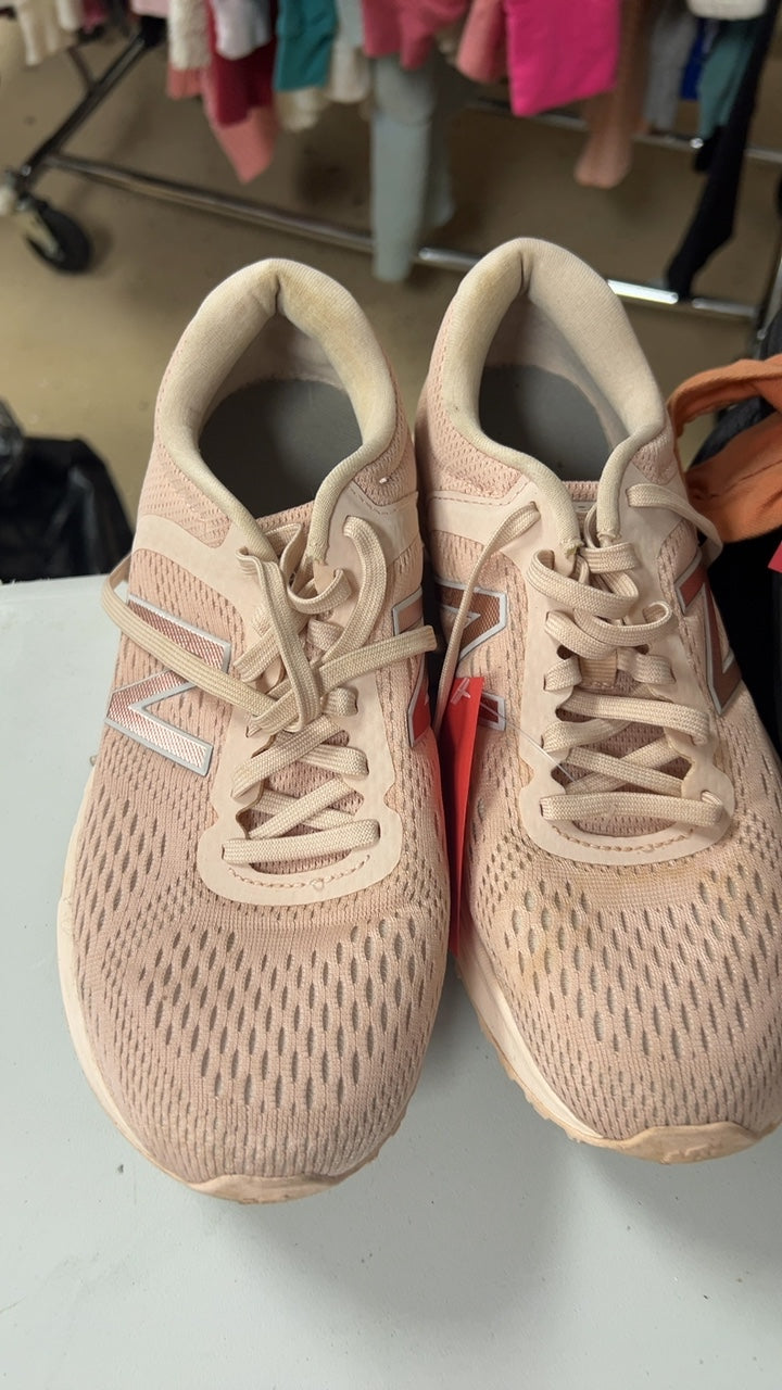 New Balance Sneakers 8.5