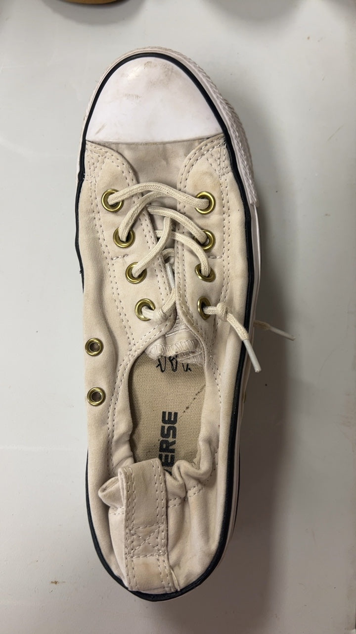 Converse Sneakers 8.5 cream