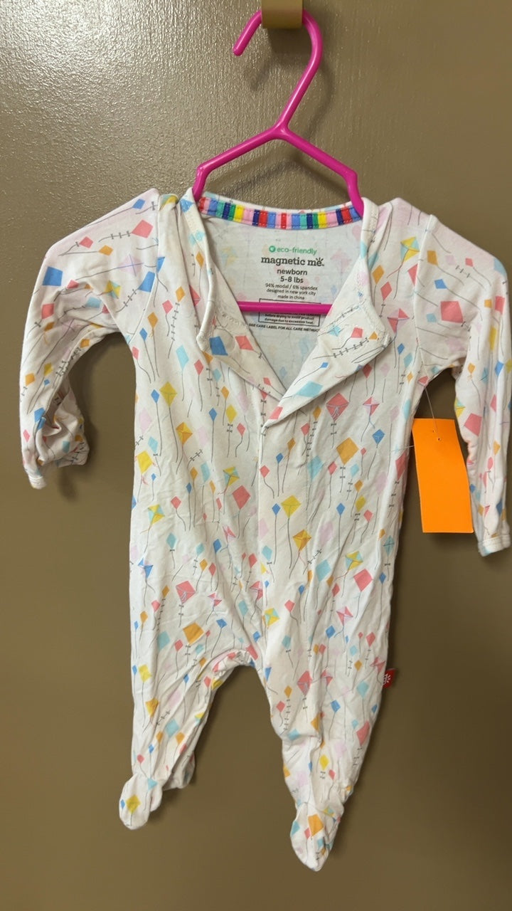 Magnetic Me Romper YOUTH NB