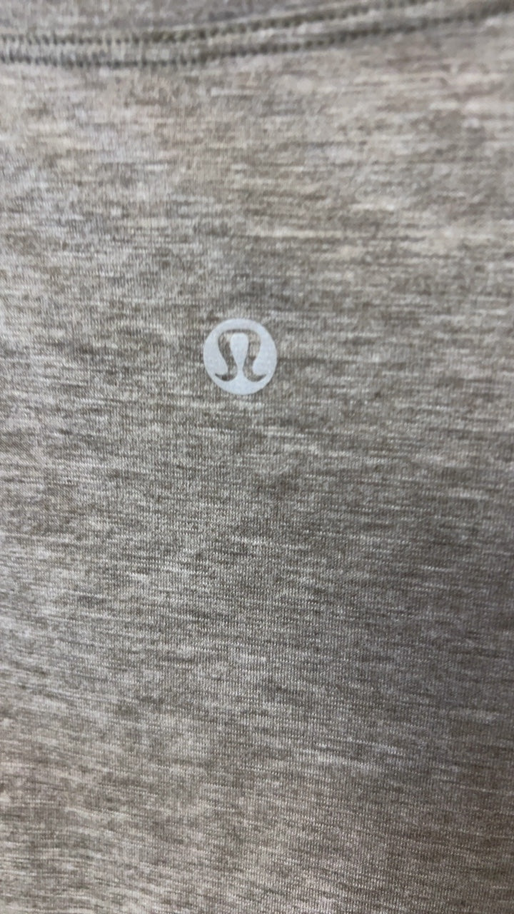 Lululemon T-Shirt Medium