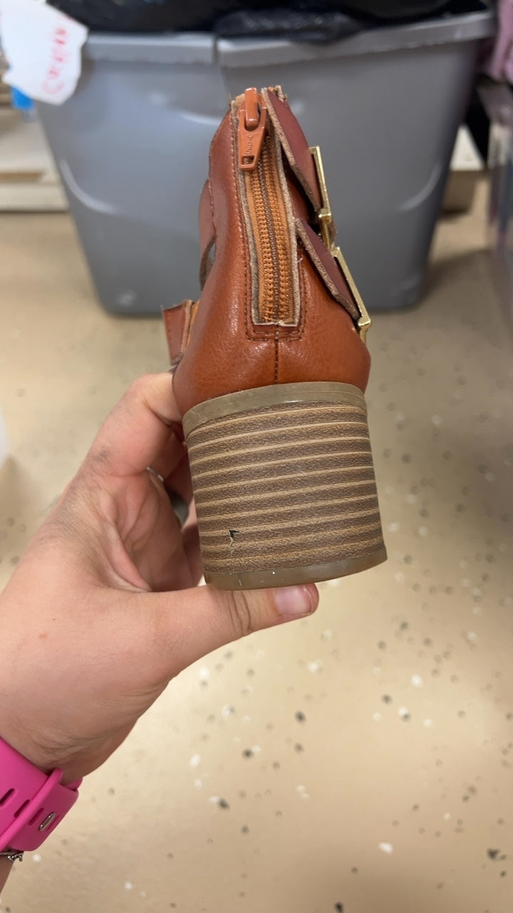 Sandals 8.5 Brown Heels