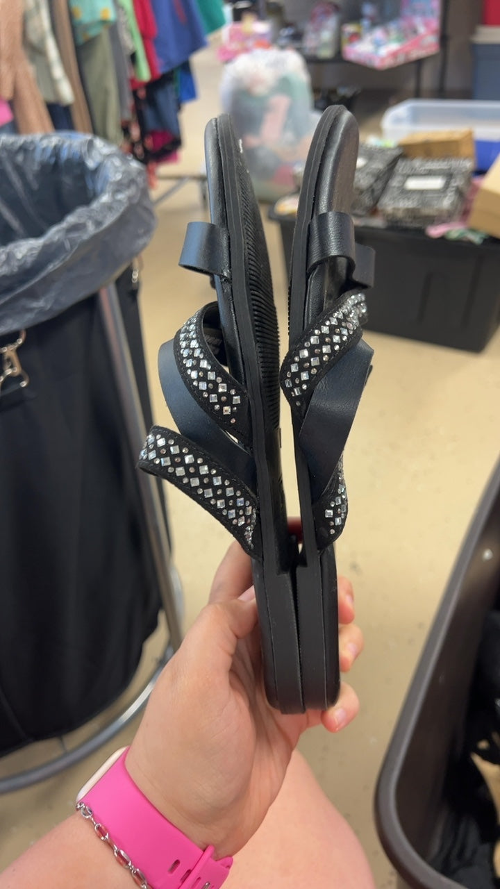 TIME TRU Sandals 9W