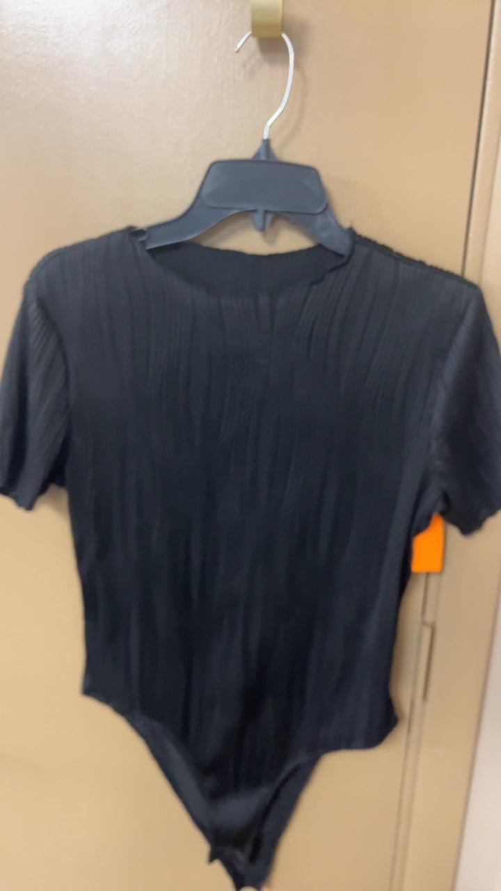 T-Shirt Small