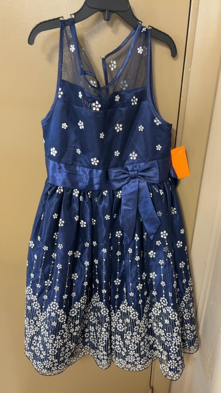 Dress Youth 14