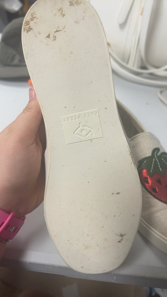 Katy Perry Sneakers 7