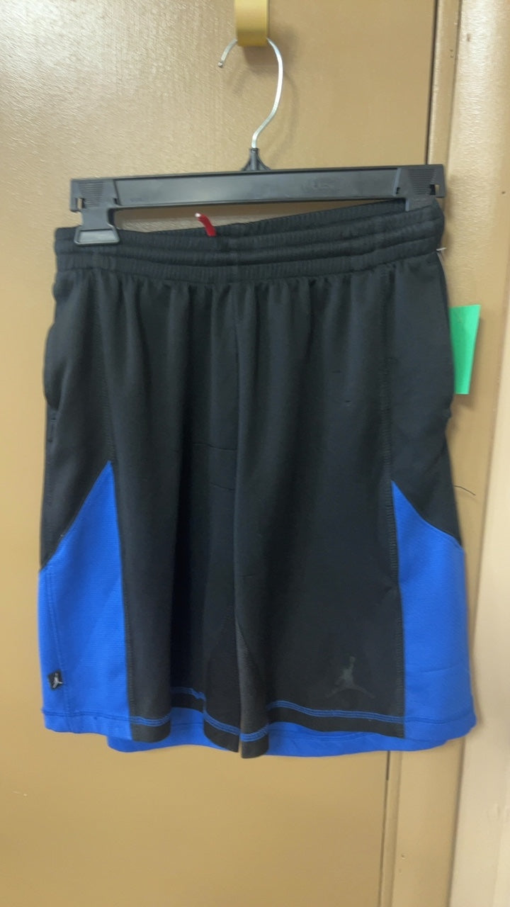 Jordan Shorts YOUTH Large