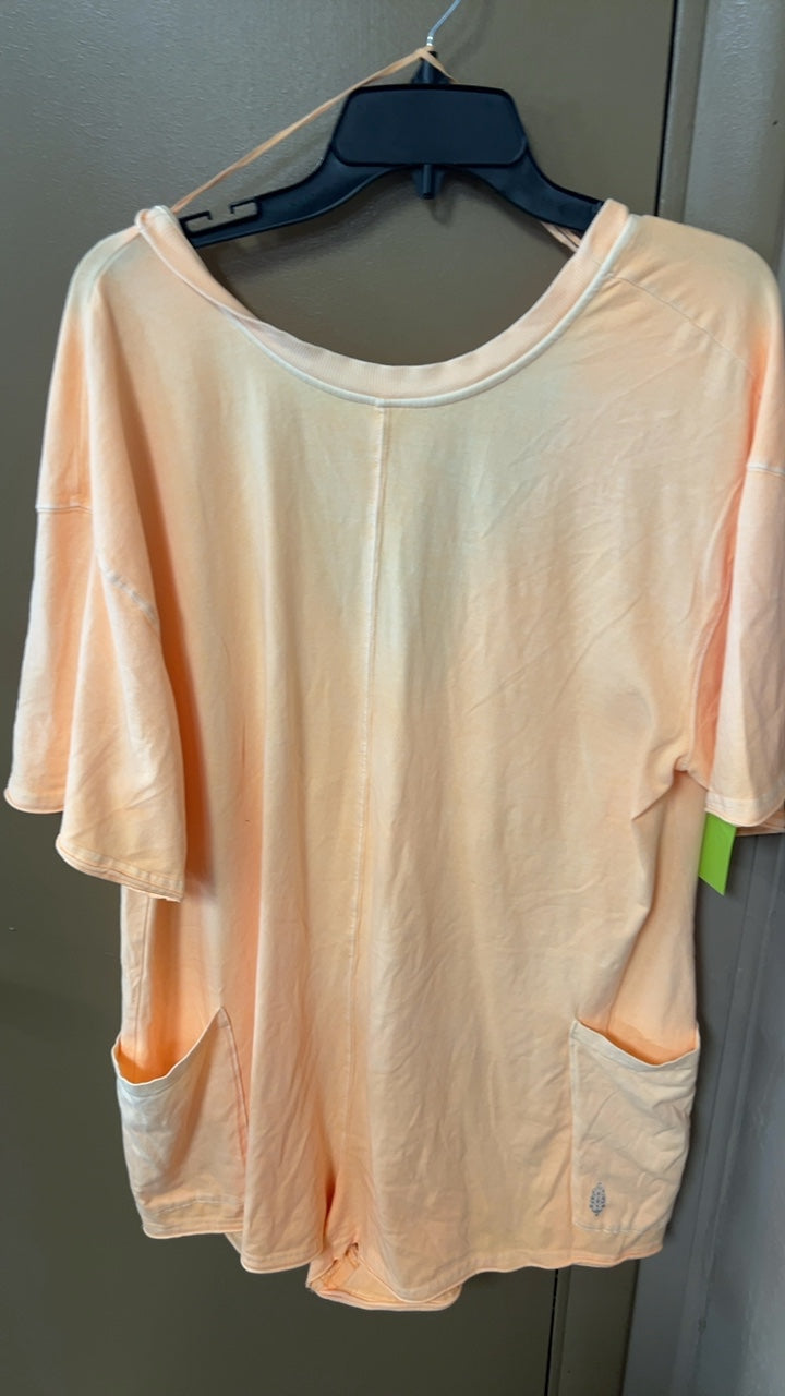 T-Shirt Romper Large Peach