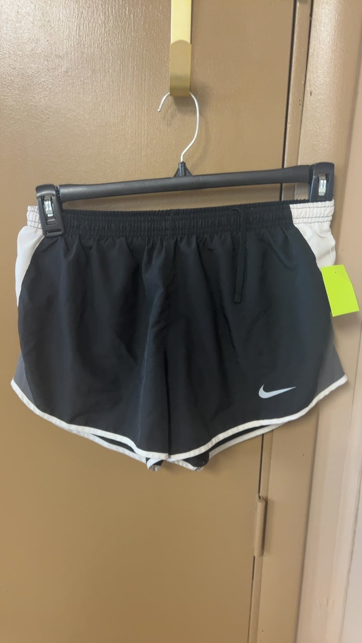 Nike Shorts Medium Black and white