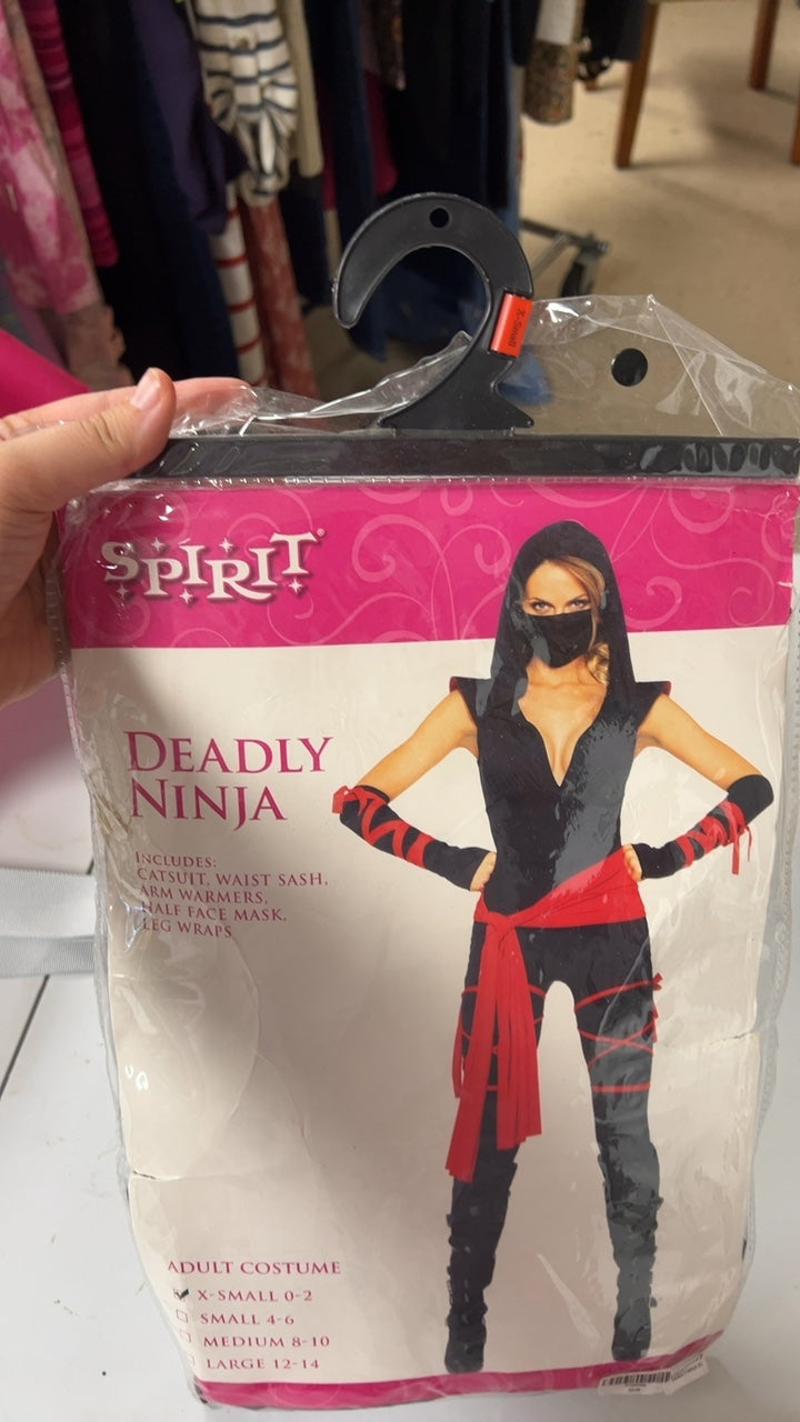 Spirit Costume Set Black and Red