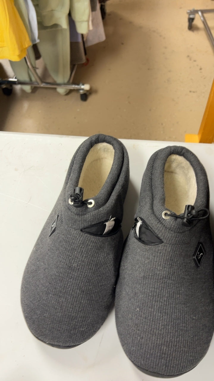Slippers Gray