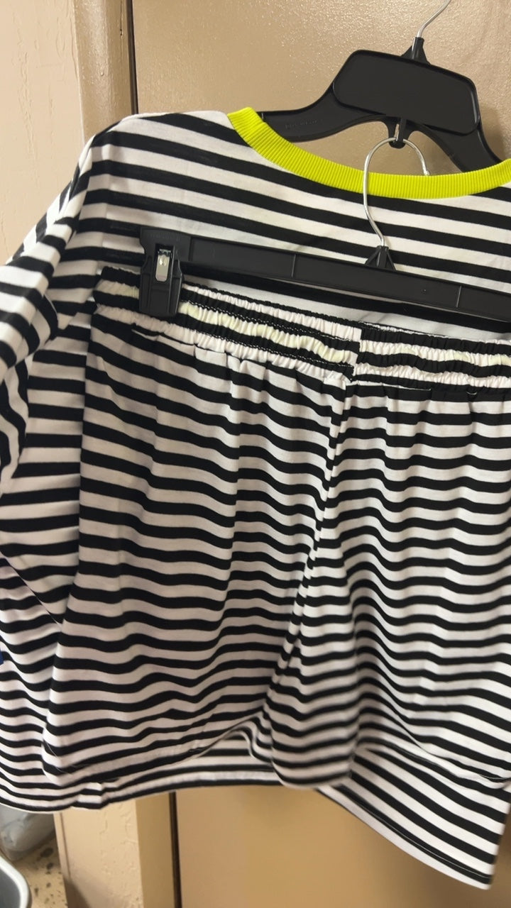 2 piece set 1XL Black and white striped with neon yellow neckline