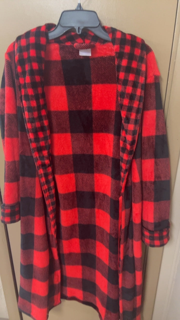 Sweater Medium Red and Black