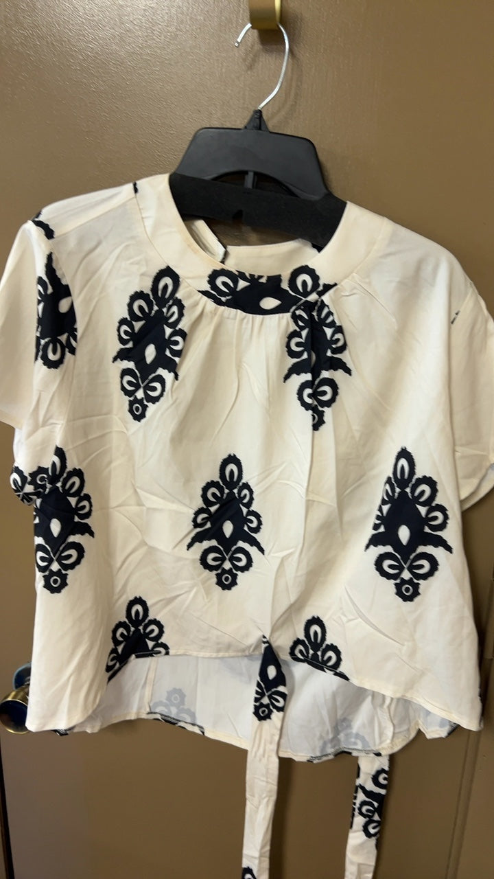 Blouse 1XL Cream and Black
