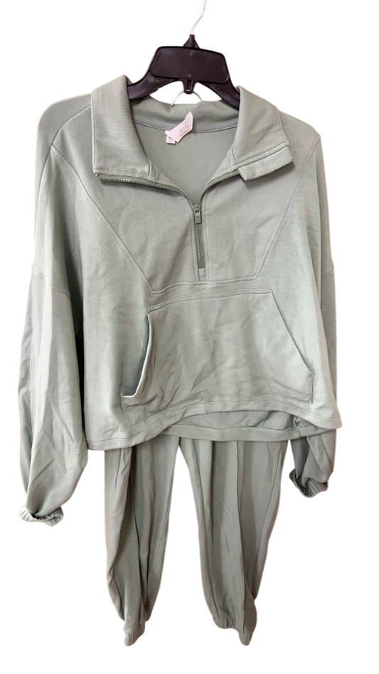 Unbranded 2 piece set XL Light Green