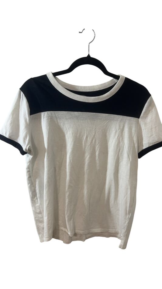 Old Navy T-Shirt Small Black and White