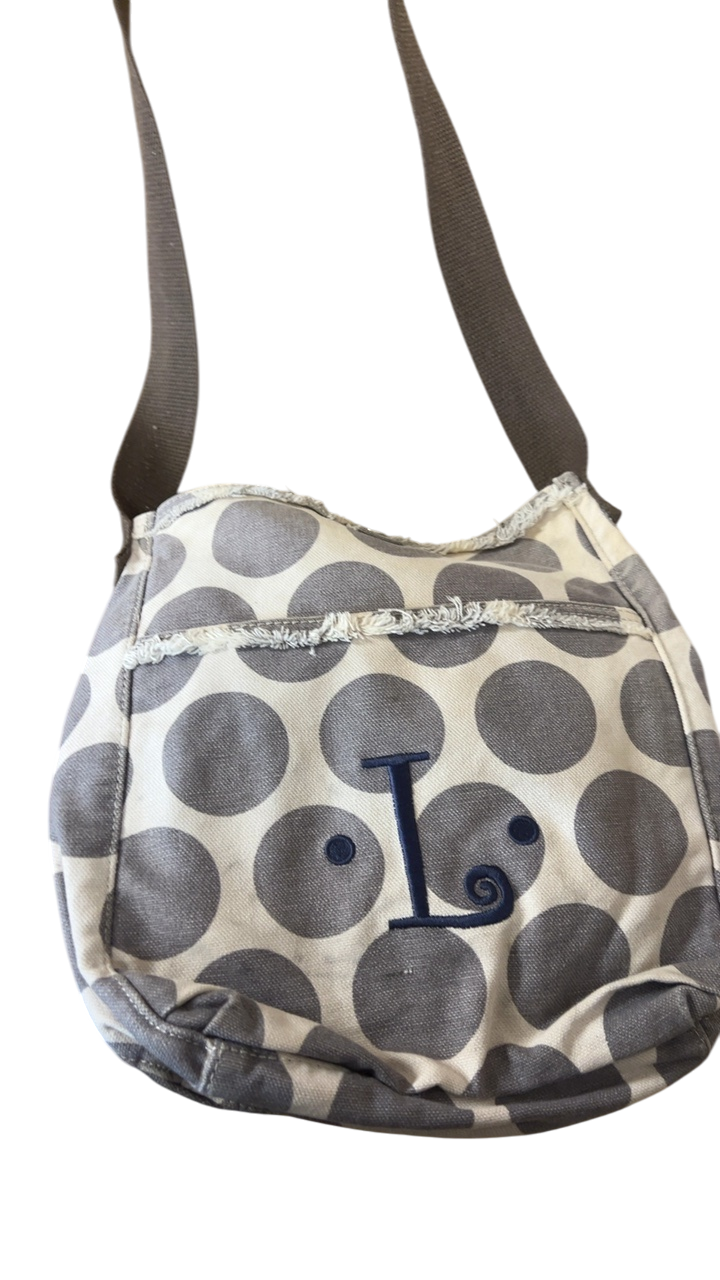 L Bag Gray and White