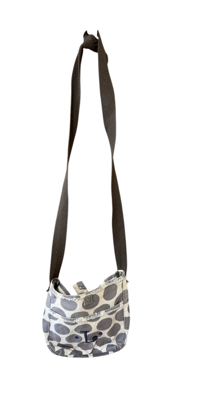 L Bag Gray and White