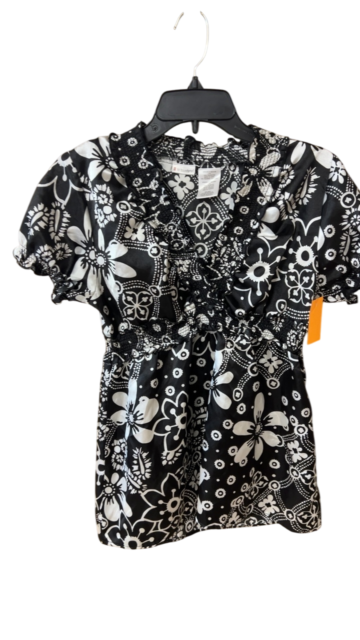 Dresses Medium Black and White