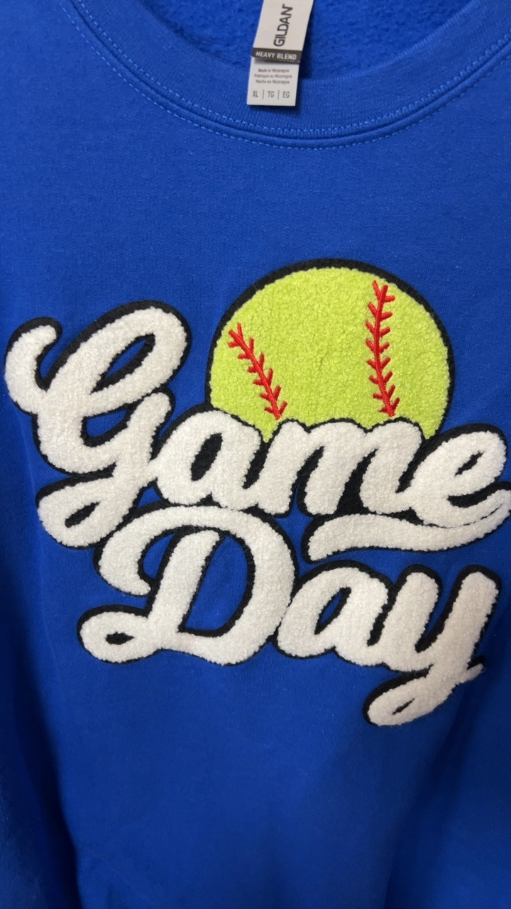 Softball Sweatshirt XL