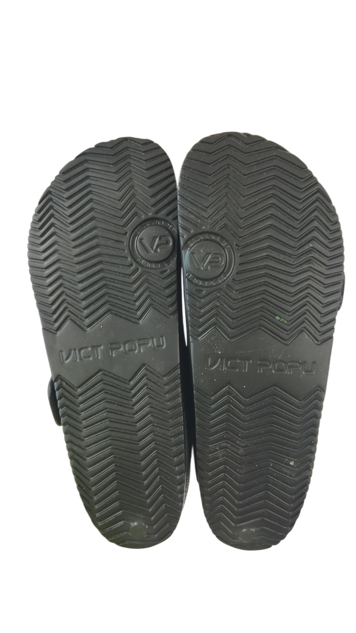 VICT Sandals 6 Black