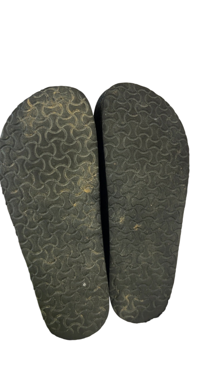 Clogs 9.5 Black