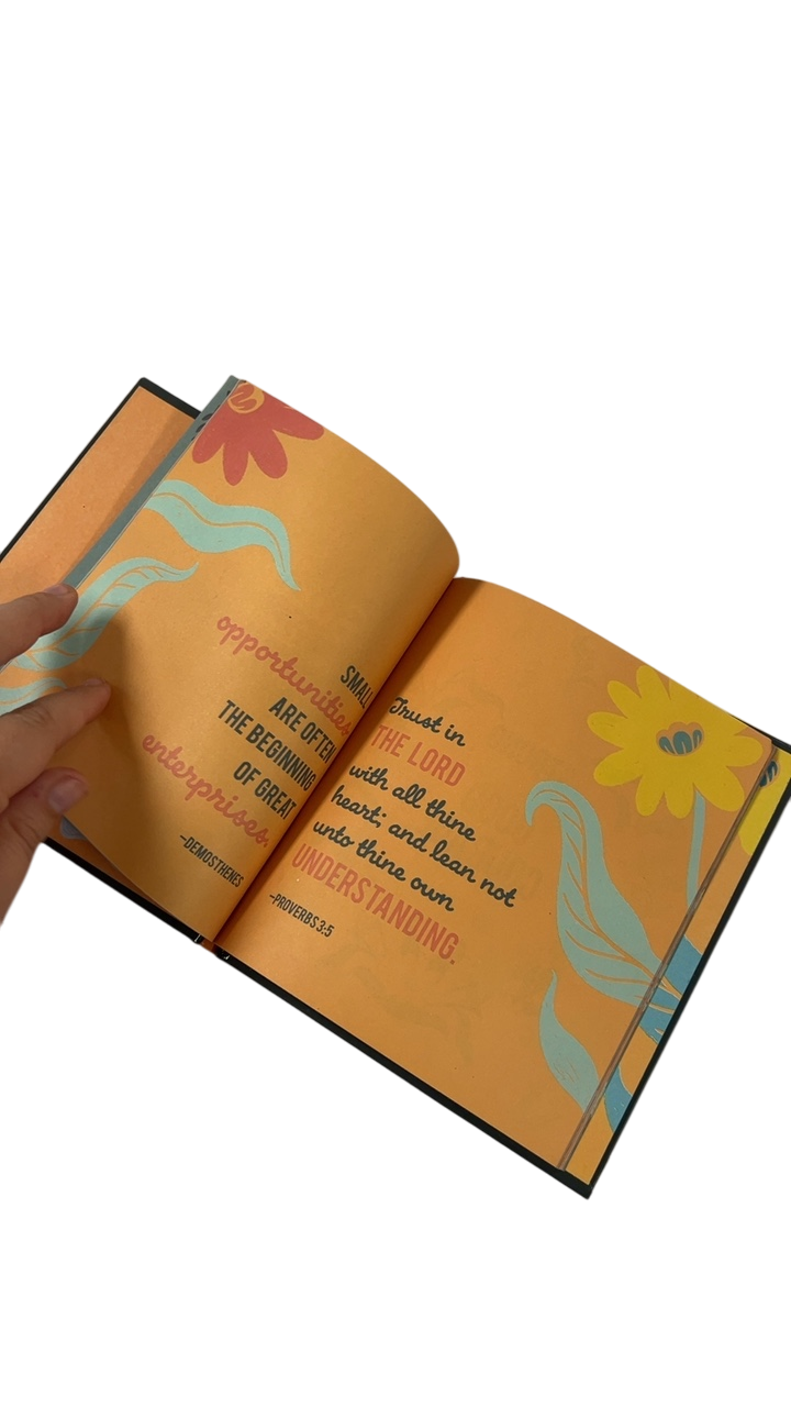  Book Multicolor