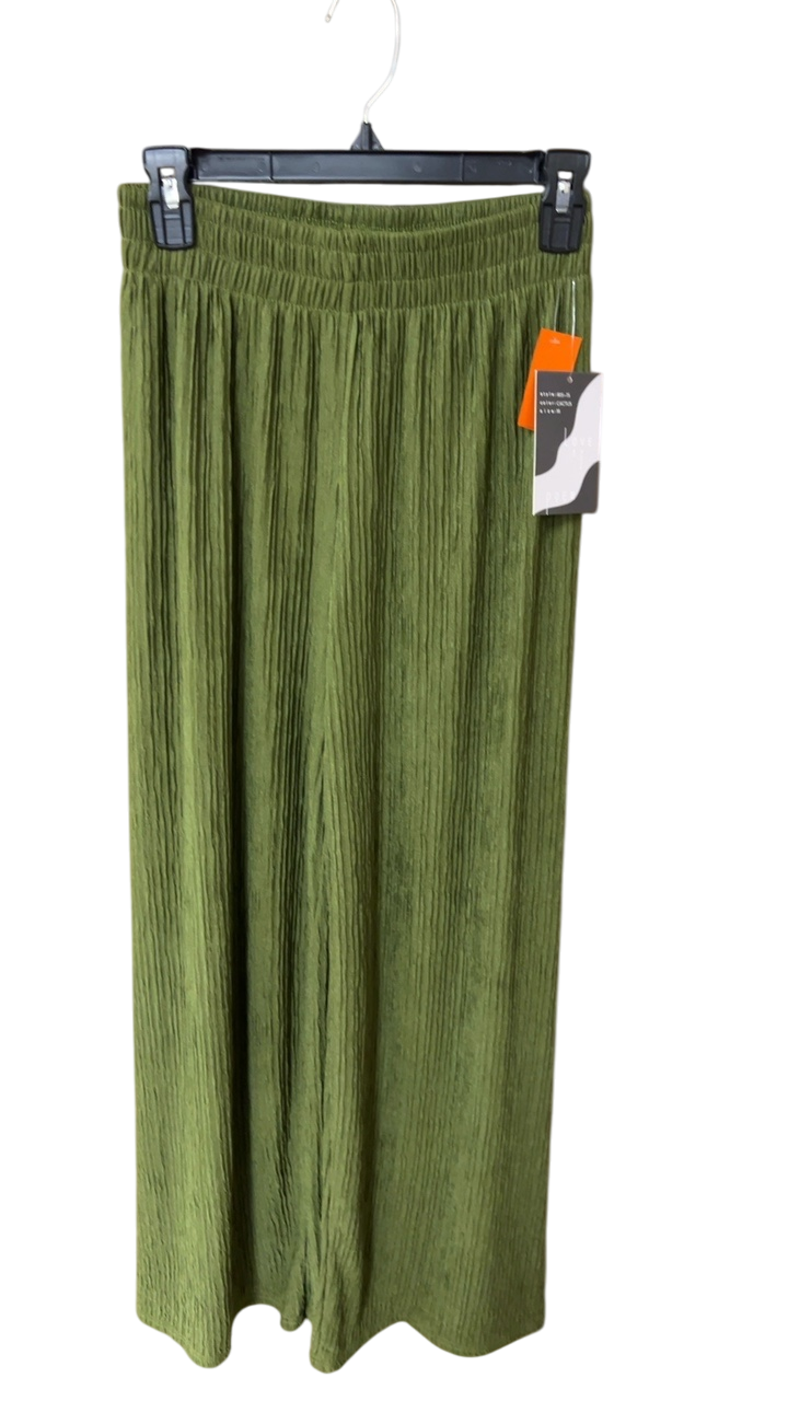 NWT Pants Medium Green