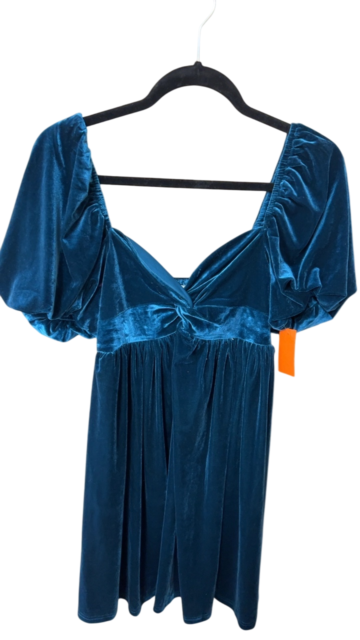 Pink Lily Dress Small Blue
