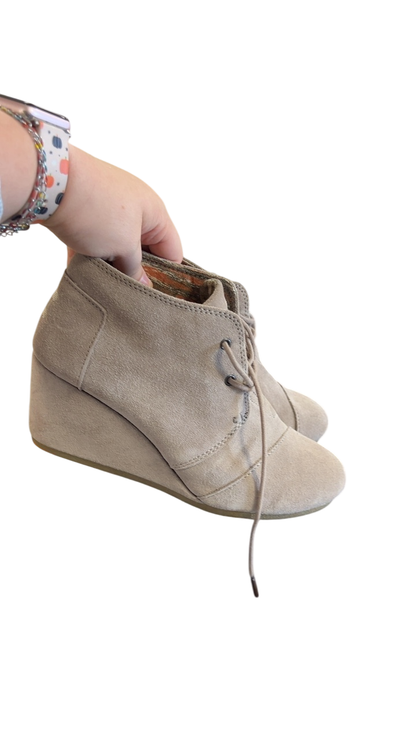 Toms Boots 9 Beige