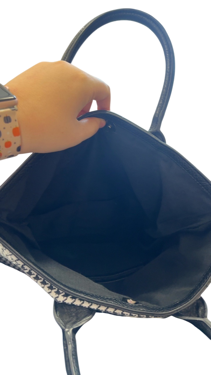 Bag White and Black