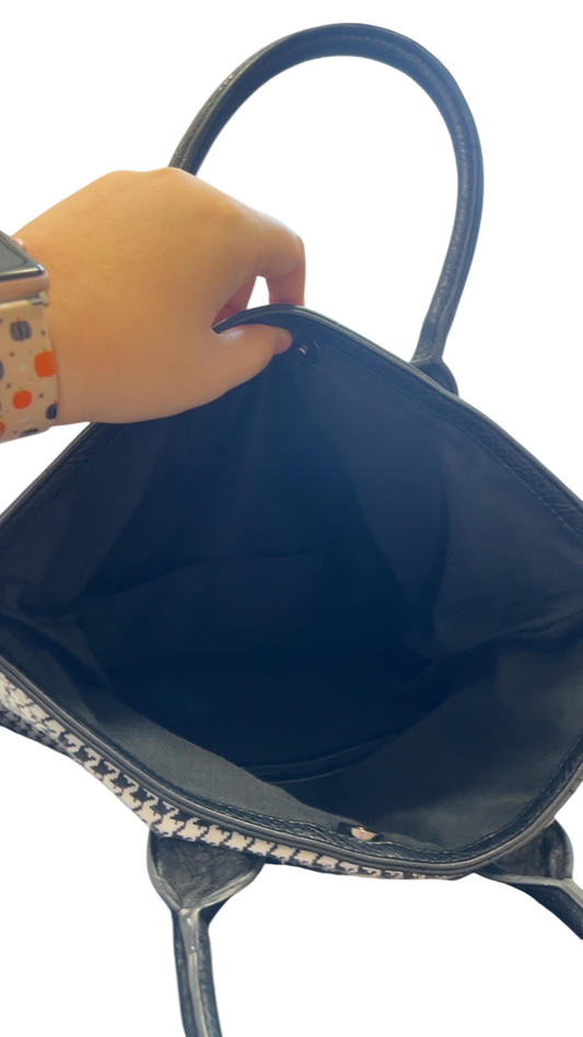 Bag White and Black