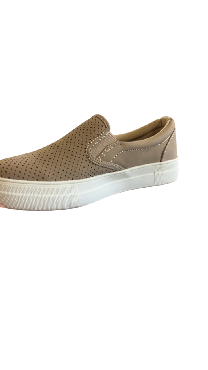 Slip-on Shoes WOMENS 9 Beige