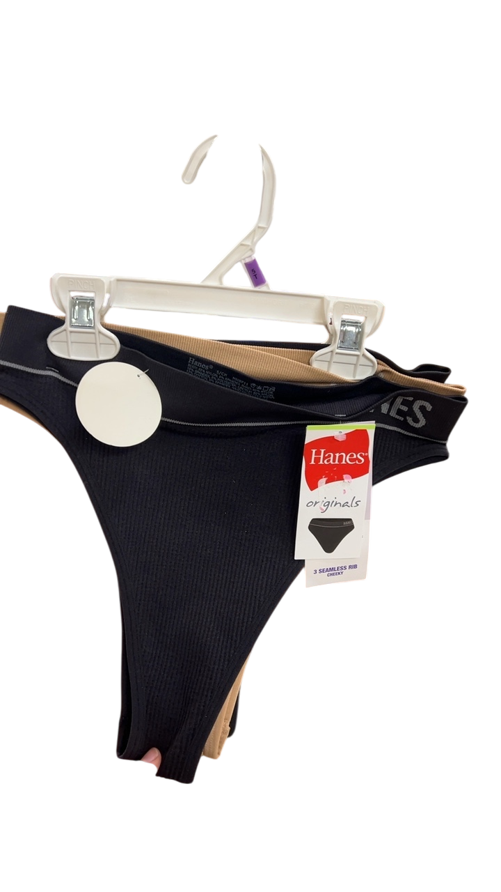 Hanes Underwear 