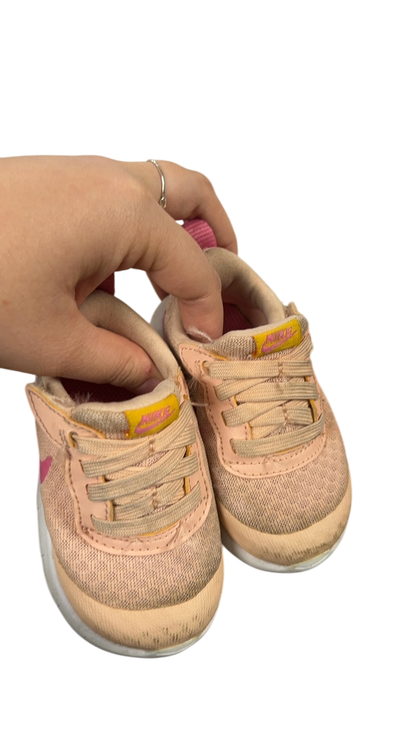 Nike Sneakers YOUTH 4 Peach and Pink