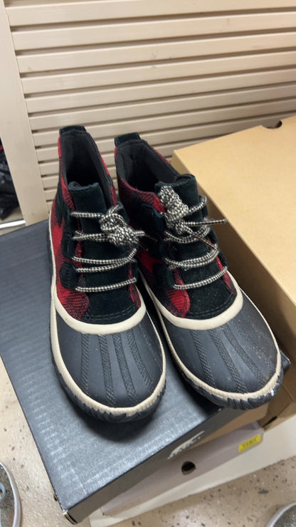 Sorel Sneakers 7 Red, Black, White