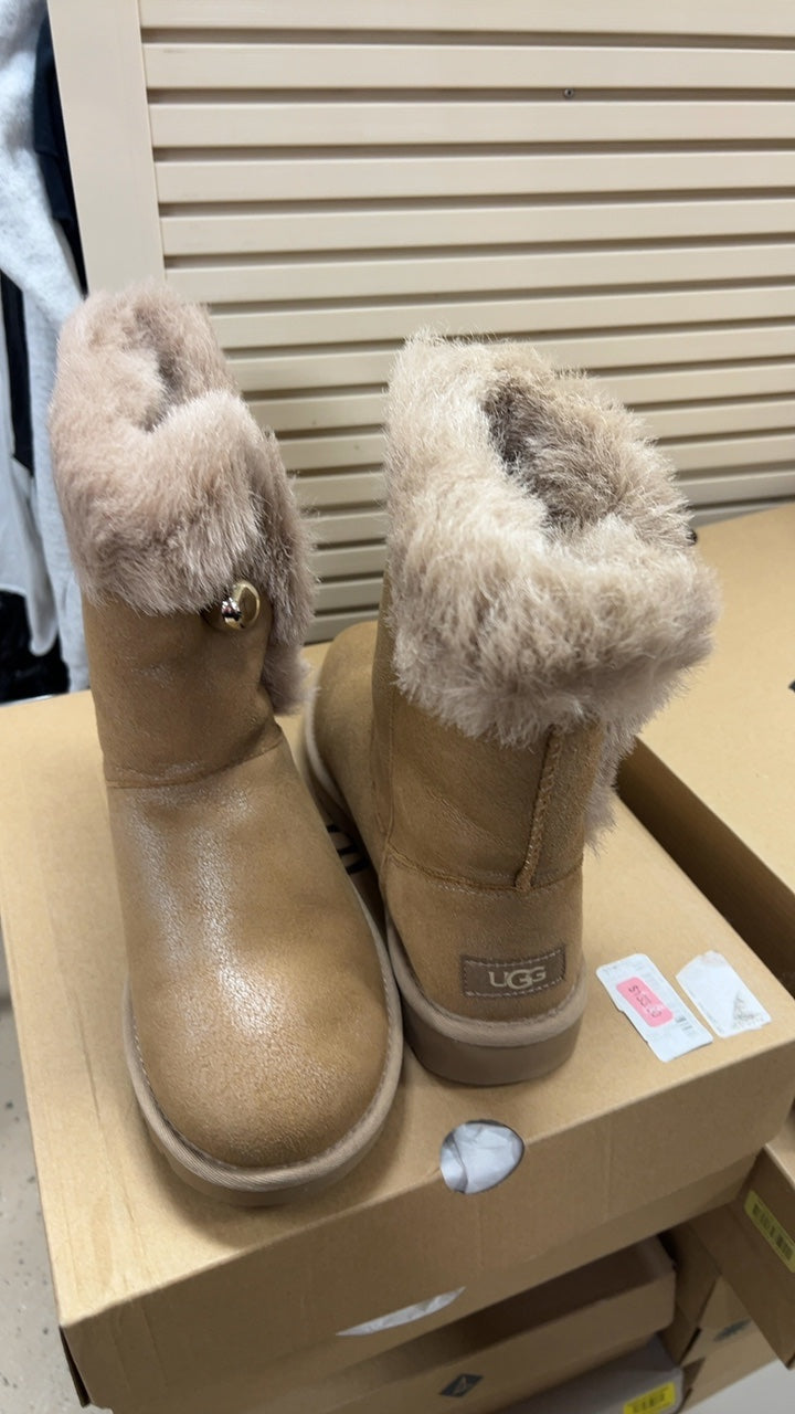 UGG Boots 7 Beige