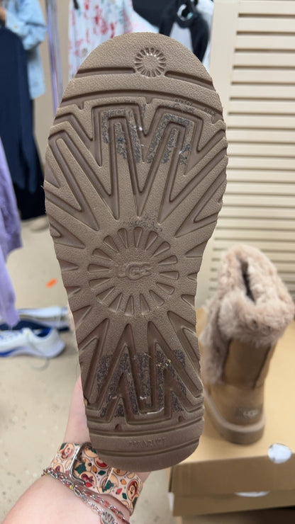 UGG Boots 7 Beige