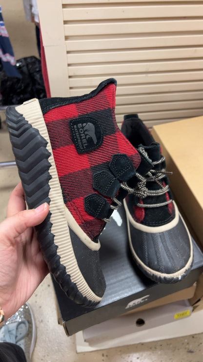 Sorel Sneakers 7 Red, Black, White
