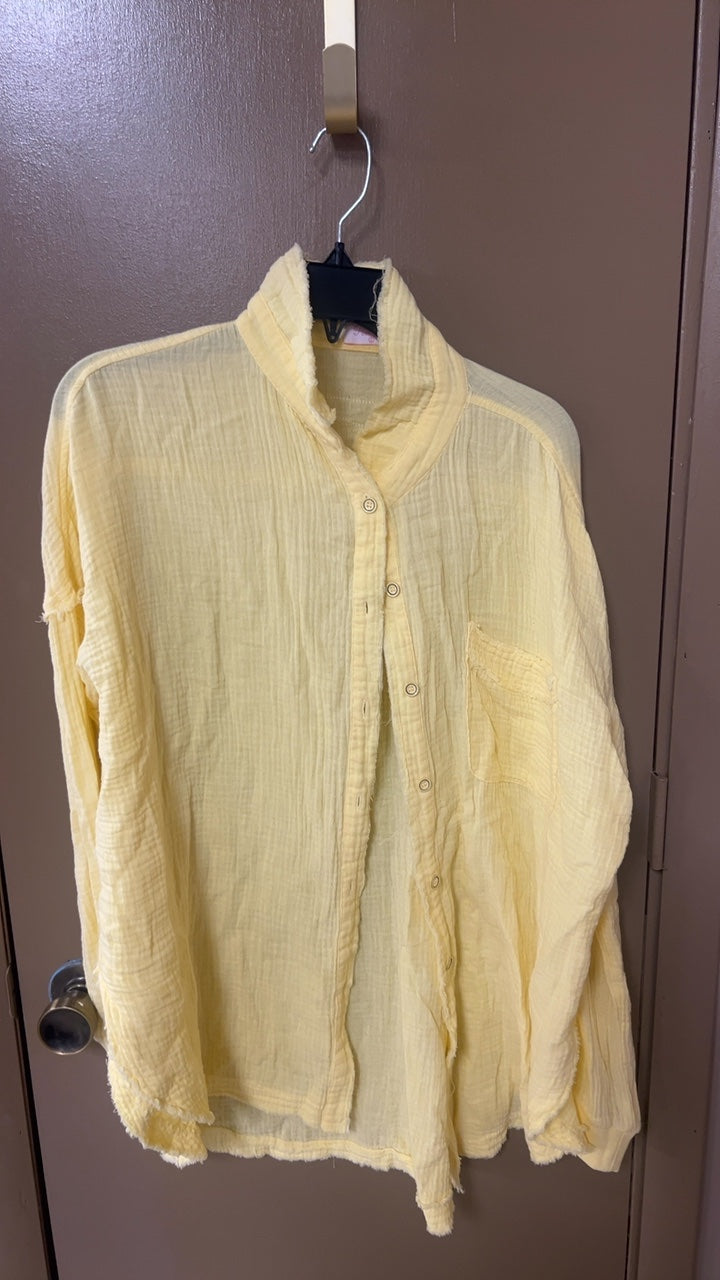 Pink Lily Shirt Large Yellow