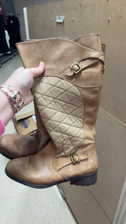 Boots 8 Tan