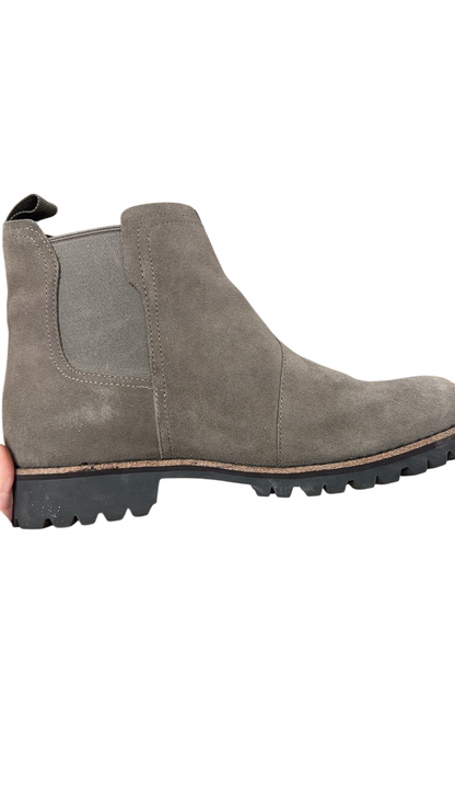Chaco Boots 10 Gray