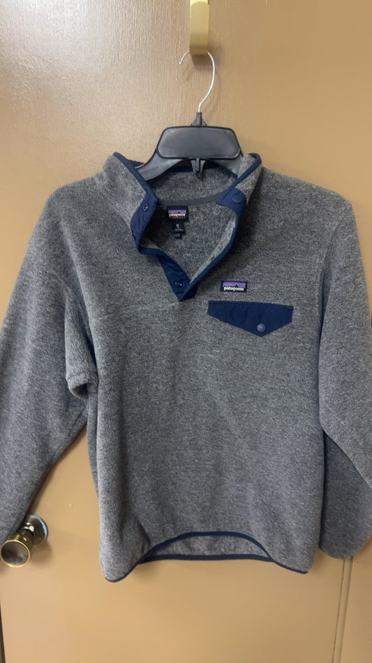 Patagonia Sweatshirt XL Grey with navy accents