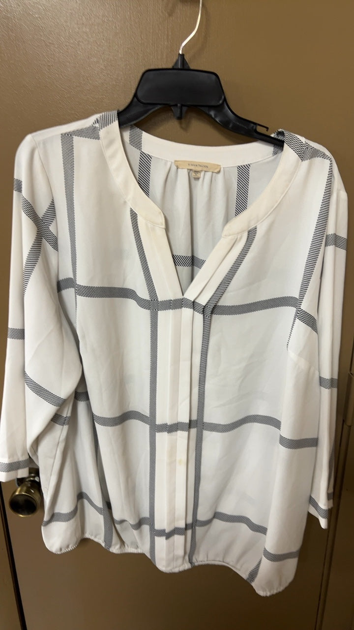 Blouse 0XL White with gray pattern