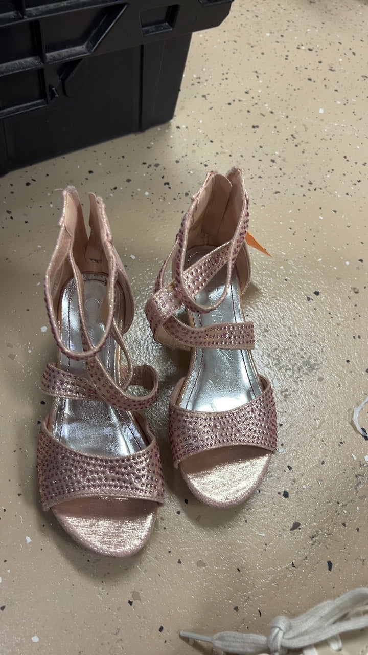 Sandals Youth 13 Light Pink
