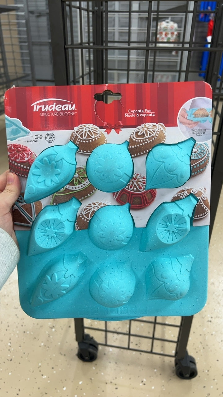 Cake Pan Blue