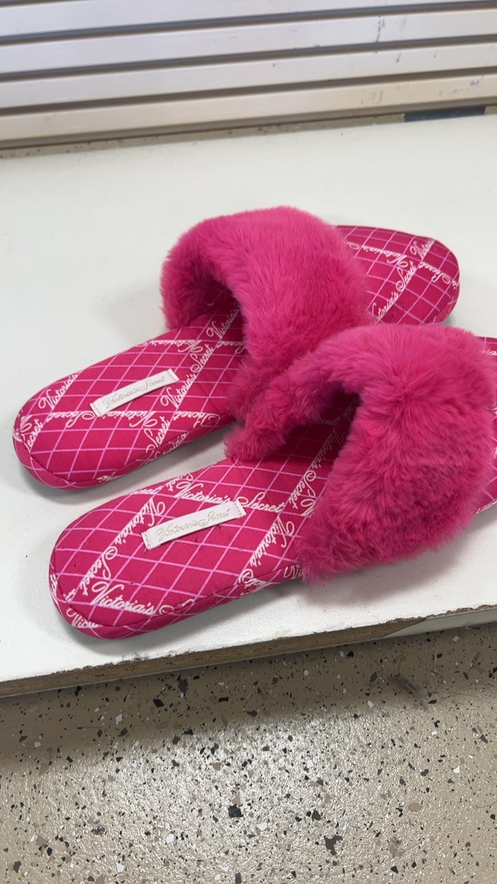 Victoria's Secret Slippers Large Pink