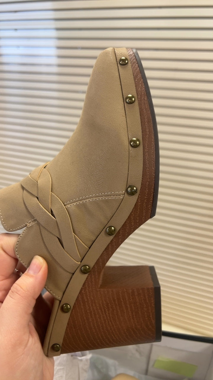 Mia Boots Beige
