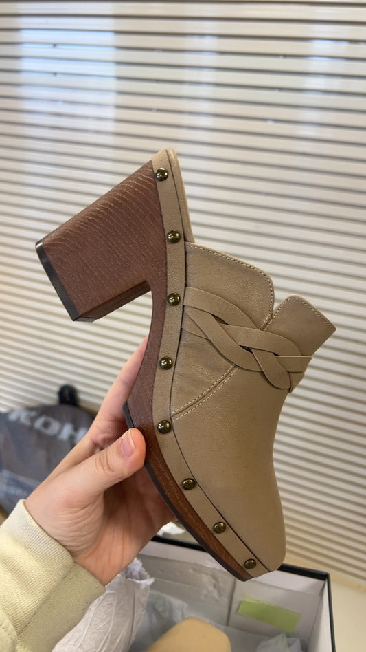 Mia Boots Beige