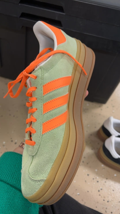 adidas Sneakers 9 green and orange