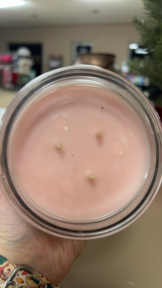 Main Stays Candle Pink